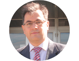 Dr. Marcos Santos